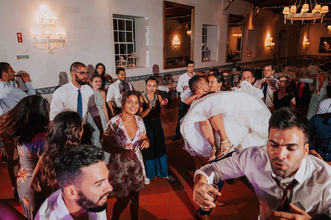 Wedding Photographers and Videographers at Quinta de Monfalim, Sobral de Monte Agraco, Portugal